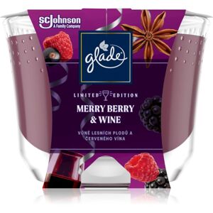 GLADE Merry Berry & Wine vonná svíčka 224 g