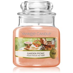 Yankee Candle Garden Picnic vonná svíčka 104 g