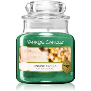 Yankee Candle Singing Carols vonná svíčka 104 g