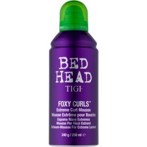 TIGI Bed Head Foxy Curls pěnové tužidlo pro extrémní vlny 250 ml