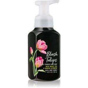 Bath & Body Works Blush Tulips pěnové mýdlo na ruce