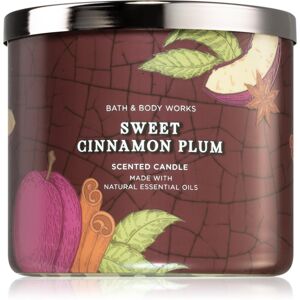 Bath & Body Works Sweet Cinnamon Plum vonná svíčka 411 g