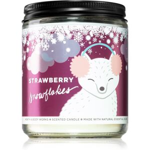 Bath & Body Works Strawberry Snowflakes vonná svíčka I. 198 g