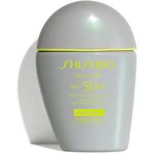 Shiseido Sun Care Sports BB BB krém SPF 50+ odstín Dark 30 ml