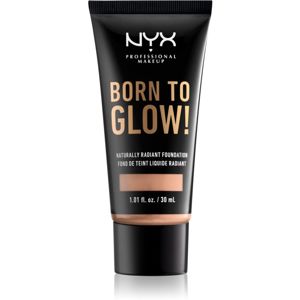 NYX Professional Makeup Born To Glow tekutý rozjasňující make-up odstín 10.5 Medium Buff 30 ml