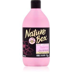 Nature Box Almond hydratační tělové mléko pro citlivou pokožku