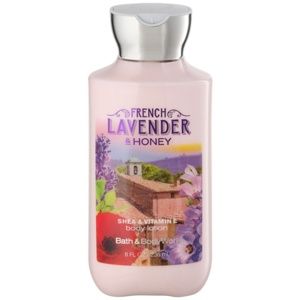 Bath & Body Works French Lavender And Honey tělové mléko pro ženy 236 ml