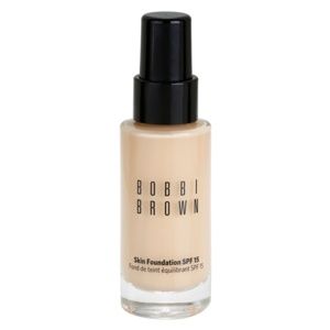 Bobbi Brown Skin Foundation SPF 15 hydratační make-up SPF 15 odstín 01 Warm Ivory 30 ml
