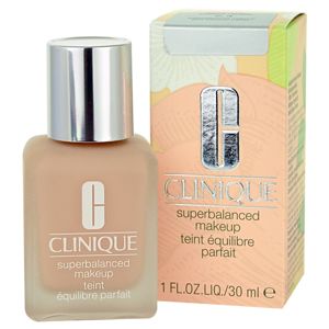 Clinique Superbalanced™ Makeup hedvábně jemný make-up odstín 06 Linen 30 ml