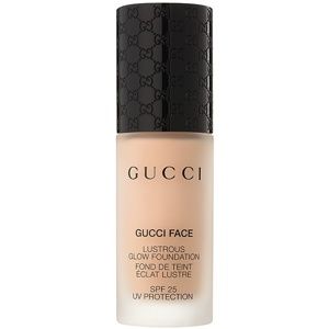 Gucci Face make-up pro rozjasnění pleti SPF 25