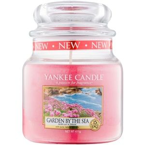 Yankee Candle Garden by the Sea vonná svíčka 411 g Classic střední