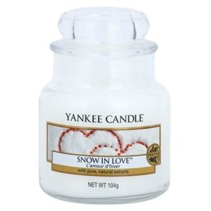 Yankee Candle Snow in Love vonná svíčka Classic střední 104 g
